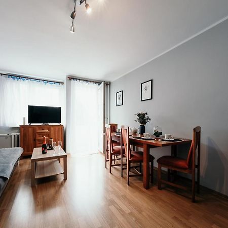 Spacious 3 Bedroom Apartament Near Olivia Business Center Gdansk Exterior photo